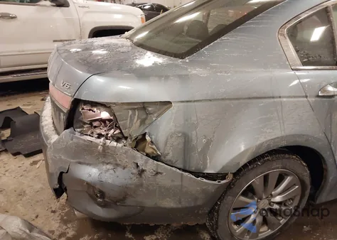 2012 Honda Accord 3.5 Ex-L z USA, uszkodzony, nr VIN 1HGCP3F80CA000068